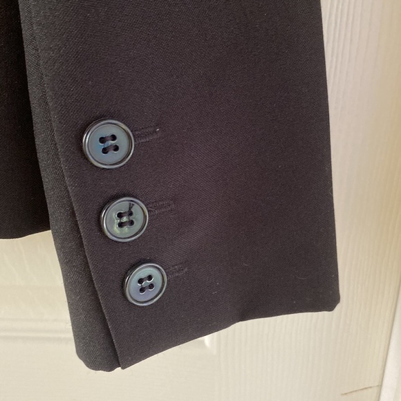 Beechers Brook Classic Black Blazer - size 12 - Picture 5 of 8